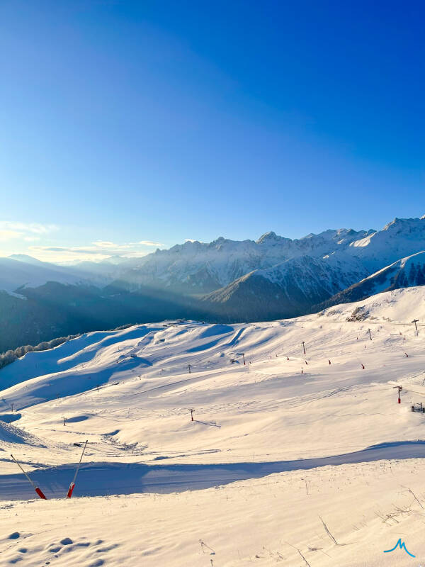 Neige_soleil_sommet_panorama débutants-en-ski